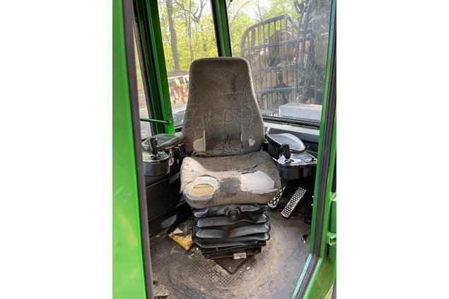2006 John Deere 1010D Forwarder